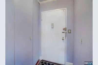 250 Gorge 28A #28A, Cliffside Park, NJ 07010 - Photo 3