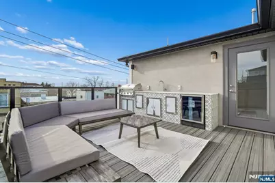 305 8th Street 2 #2, Fairview, NJ 07022 - Photo 27