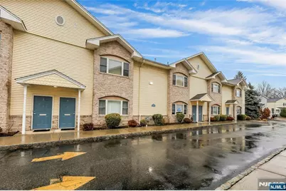 520 Victor Street 8 #8, Saddle Brook Township, NJ 07663 - Photo 1