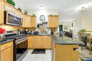 520 Victor Street 8, Saddle Brook Township, NJ 07663 - Photo 9