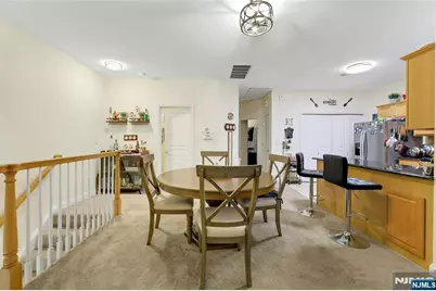 520 Victor Street 8 #8, Saddle Brook Township, NJ 07663 - Photo 5