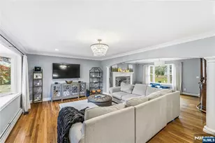 8 Split Rock Rd, Upper Saddle River, NJ 07458 - Photo 9