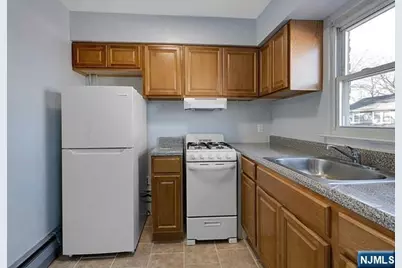 172 Fort Lee Road 1S #1S, Leonia, NJ 07605 - Photo 7