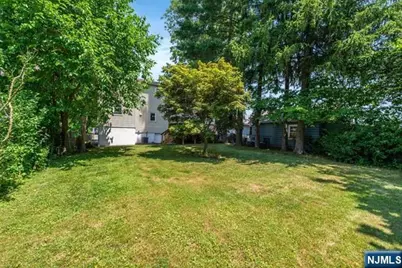 99 Chesapeake Avenue, Parsippany, NJ 07034 - Photo 5