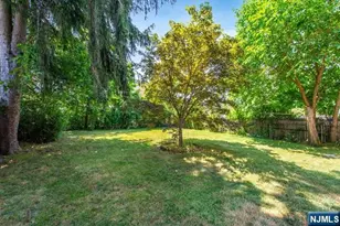 99 Chesapeake Ave, Parsippany, NJ 07034 - Photo 21