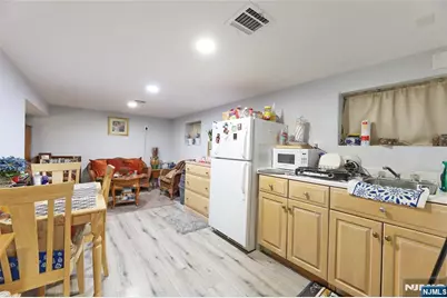 592 Broad Street, Carlstadt, NJ 07072 - Photo 29