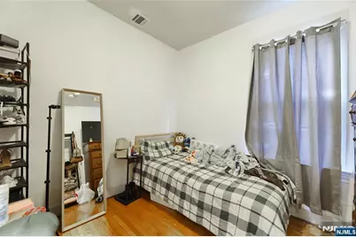 592 Broad Street, Carlstadt, NJ 07072 - Photo 21