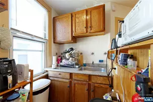 592 Broad St, Carlstadt, NJ 07072 - Photo 19