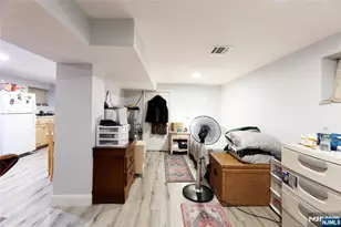 592 Broad St, Carlstadt, NJ 07072 - Photo 31