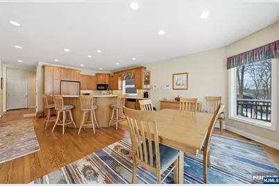 175 E Cedar Lake, Denville, NJ 07834 - Photo 11