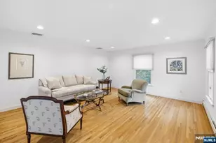 117 Van Riper Ln, Woodcliff Lake, NJ 07677 - Photo 13