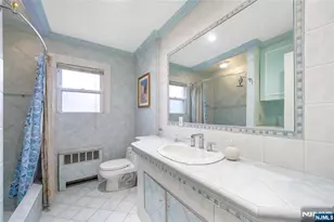201 Oakdene Pl C00E2, Cliffside Park, NJ 07010 - Photo 17