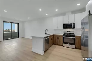 255 Ridge Road 202, Lyndhurst Township, NJ 07071 - Photo 9