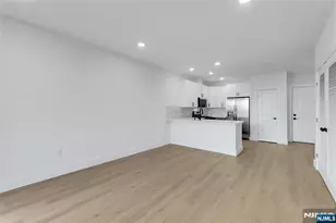 255 Ridge Road 202, Lyndhurst Township, NJ 07071 - Photo 11