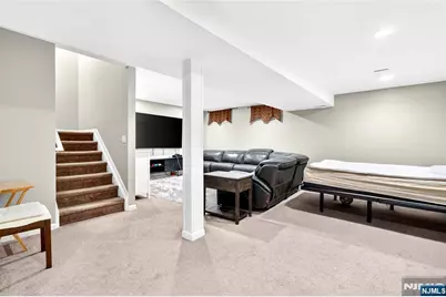 554 Adirondack Court, Mahwah, NJ 07430 - Photo 37