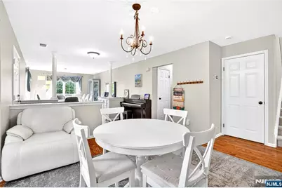 554 Adirondack Court, Mahwah, NJ 07430 - Photo 17