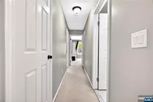554 Adirondack Ct, Mahwah, NJ 07430 - Photo 23