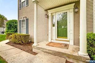 554 Adirondack Ct, Mahwah, NJ 07430 - Photo 7