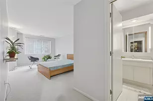 33 Pamrapo Ct C33W, Glen Rock, NJ 07452 - Photo 31