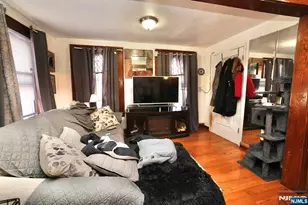 425 Dewitt Ave, Belleville, NJ 07109 - Photo 3