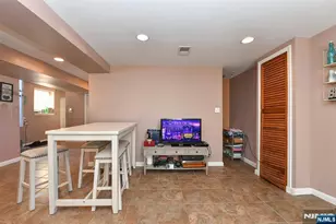 2 Lincoln Pl, Moonachie, NJ 07074 - Photo 13