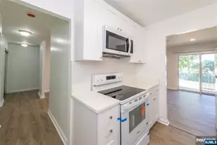 1111 River Road G5, Edgewater, NJ 07020 - Photo 5