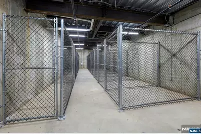 255 Ridge Road 204 #204, Lyndhurst Township, NJ 07071 - Photo 23