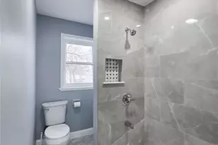 16 Palisade Ave, Bergenfield, NJ 07621 - Photo 7