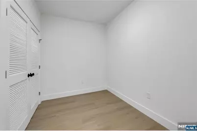 255 Ridge Road 308 #308, Lyndhurst Township, NJ 07071 - Photo 17