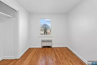 508 Saint Pauls Avenue, Cliffside Park, NJ 07010 - Photo 11