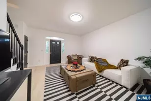 5 Eastview Terrace C, Demarest, NJ 07627 - Photo 5