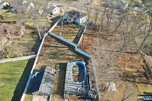 24 Holmes Ln, Wayne, NJ 07470 - Photo 43