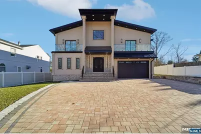 24 Holmes Lane, Wayne, NJ 07470 - Photo 1