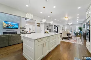 24 Holmes Ln, Wayne, NJ 07470 - Photo 13