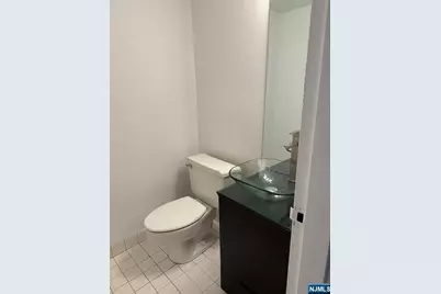 1055 River Road 502S #502S, Edgewater, NJ 07020 - Photo 9