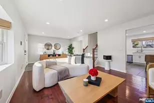 17 Maple Ave, Mahwah, NJ 07430 - Photo 5