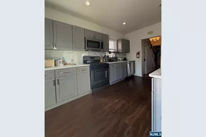 365 3rd Street, Clifton, NJ 07011 - Photo 9