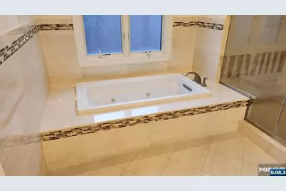 235 Glen Avenue 1 #1, Palisades Park, NJ 07650 - Photo 17