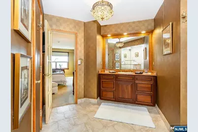 2 Claridge Drive 8Ie #8IE, Verona, NJ 07044 - Photo 21