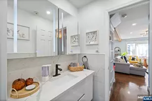 340 Marsan Dr, Carlstadt, NJ 07072 - Photo 5