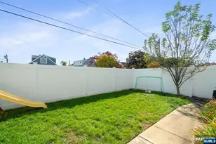 340 Marsan Dr, Carlstadt, NJ 07072 - Photo 39