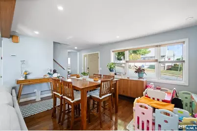 340 Marsan Drive, Carlstadt, NJ 07072 - Photo 9