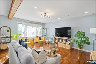 340 Marsan Dr, Carlstadt, NJ 07072 - Photo 19