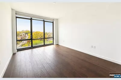 320 Adolphus Avenue 706 #706, Cliffside Park, NJ 07010 - Photo 3