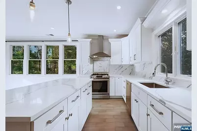 3 Cameron Road, Tenafly, NJ 07670 - Photo 9