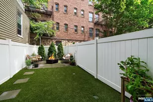 18 Highland Ave, Jersey City, NJ 07306 - Photo 21