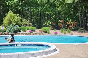 9212 Richmond Rd, West Milford, NJ 07480 - Photo 15