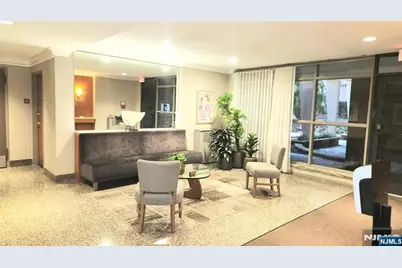208 Anderson 7Sg #7SG, Hackensack, NJ 07601 - Photo 3