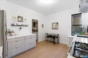 107 Kensington Ave 204A, Jersey City, NJ 07304 - Photo 7