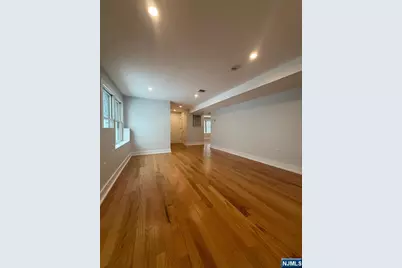 14 Redwood Street First Floor #First Floor, Bergenfield, NJ 07621 - Photo 5